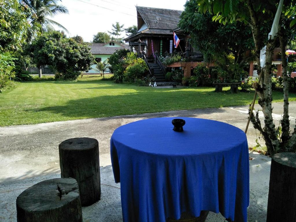 Oui Kaew Homestay Пхаяу Экстерьер фото