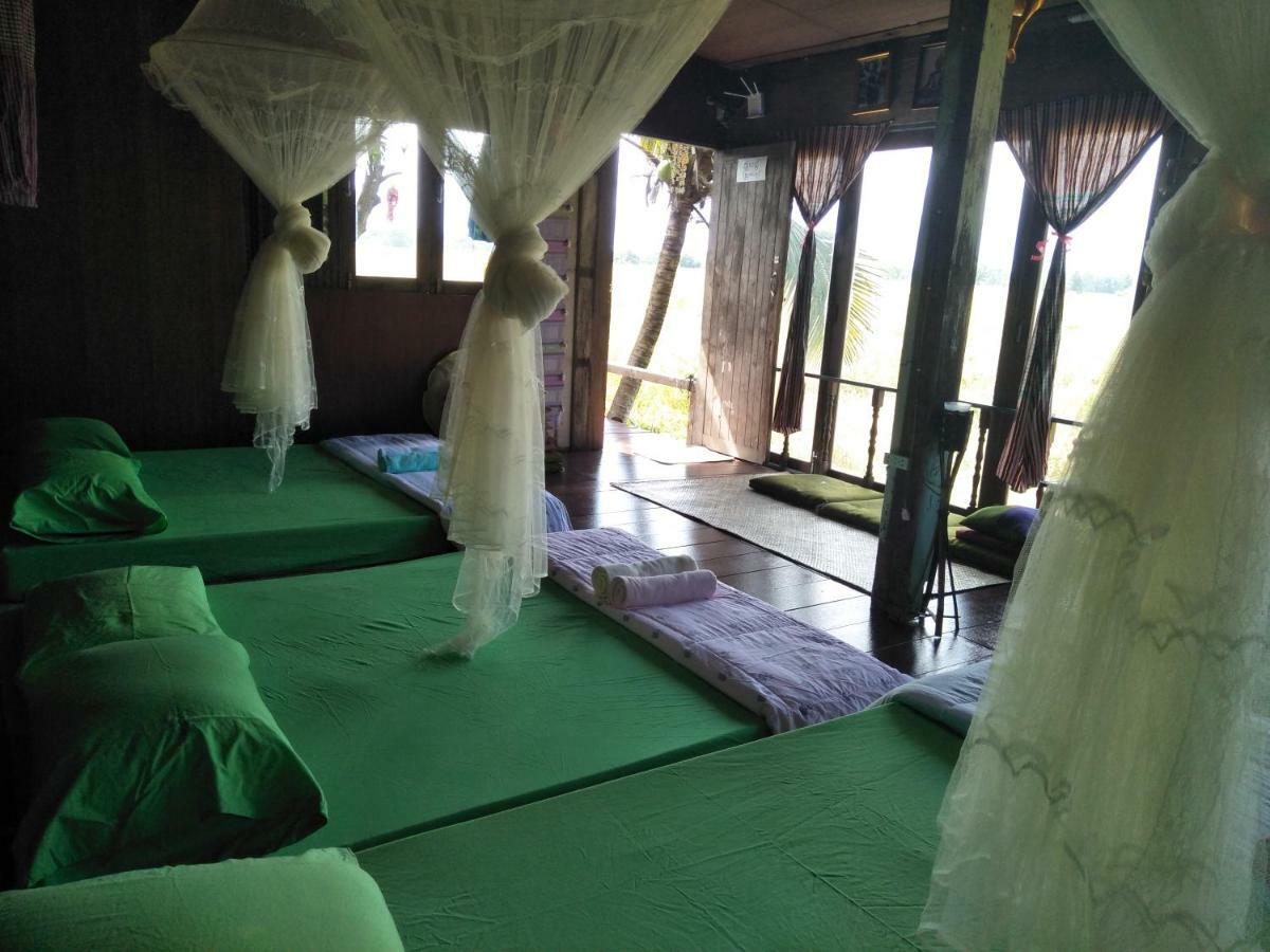 Oui Kaew Homestay Пхаяу Экстерьер фото